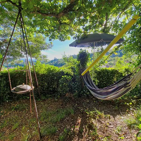 O Cantinho De Coura - A *